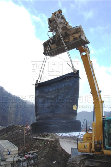 <a href=http://www.americhimarketing.com/ target=_blank class=infotextkey>橡膠鴨嘴閥</a>硫化時間主要決定于溫度