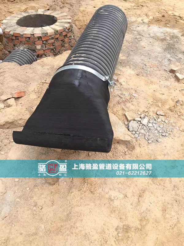 卡箍法蘭式<a href=http://www.americhimarketing.com/ target=_blank class=infotextkey><a href=http://www.americhimarketing.com target=_blank class=infotextkey>鴨嘴閥</a></a>安裝現場